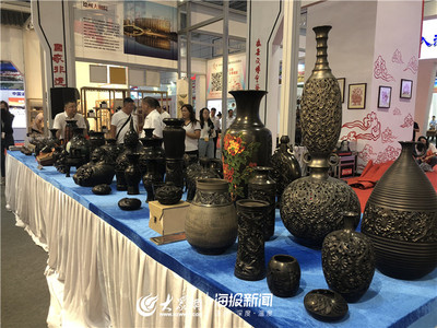 德州“庭院”亮相第八屆山東文博會 500多種產(chǎn)品“百花齊放”